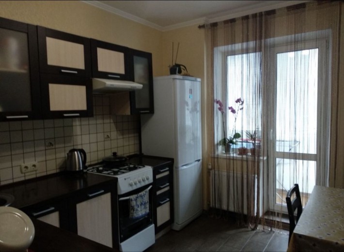 Продам 1 к квартира 1 й Южний - фото 1