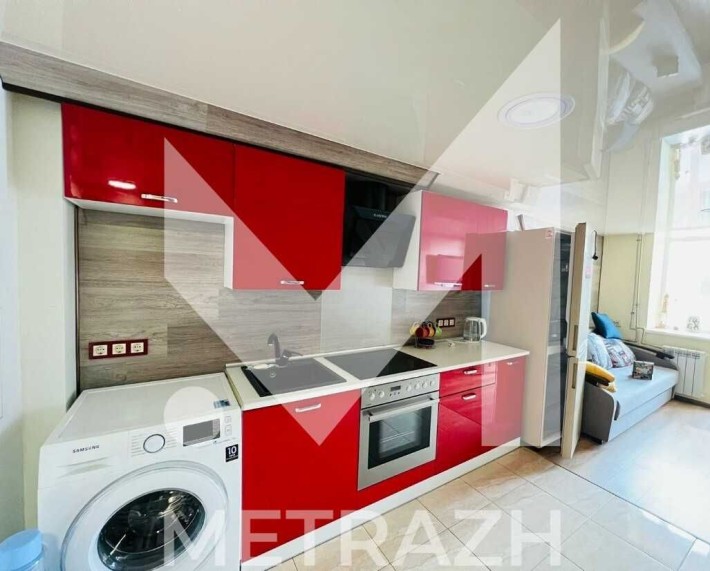 Двухуровневая 2-комнатная квартира с ремонтом и мебелью м Спортивная - фото 1