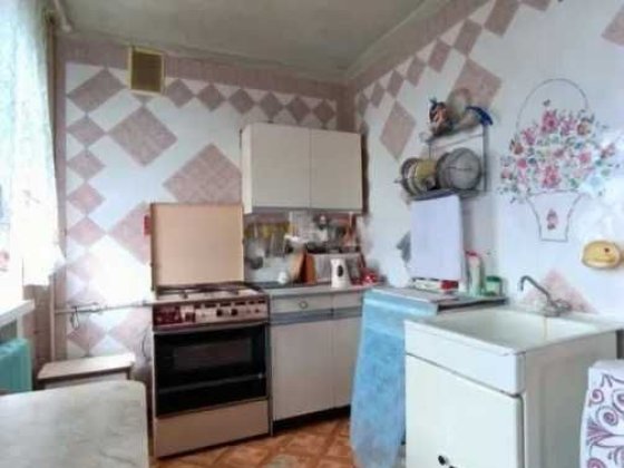 Продам большую 3к квартиру Новые дома метро Дворец спорта Сертификат Харьков