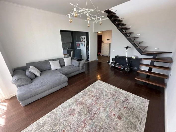 2-х рівнева квартира біля ТЦ Спартак з ремонтом - фото 1