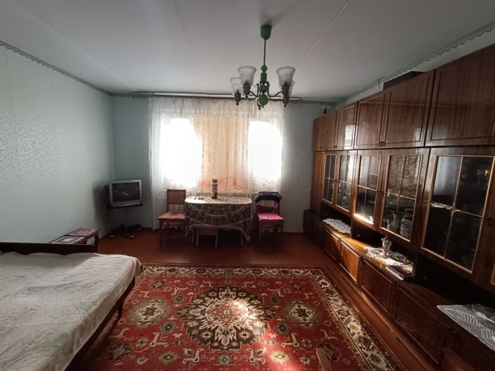 Продам двухкомнатную квартиру в Корабельном (р-н 1 школы) - фото 1