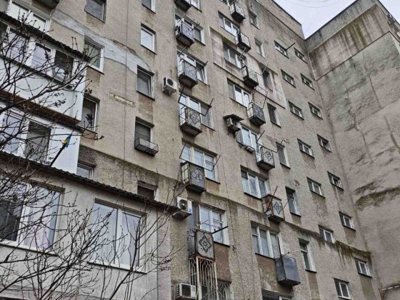 1 ком квартира _гостинка на Ильфа и Петрова Одесса