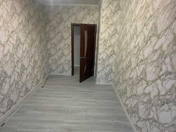 Продаж 3 кімнатної квартири по вул.Космонавтів з індивідуальним опален Николаев