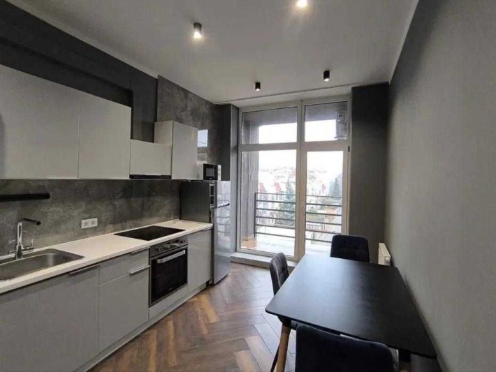 Продам 1 ком. квартиру с евроремонтом. ЖК Граф. Педагогическая. - фото 1