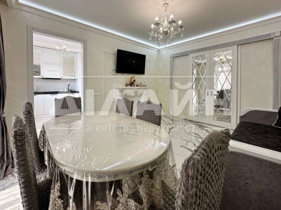 VIP 2х рівнева квартира з дизацнерським ремонтом Запоріжжя