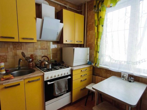 Продам 4к кв 520 мрн. Мавзолей Харьков