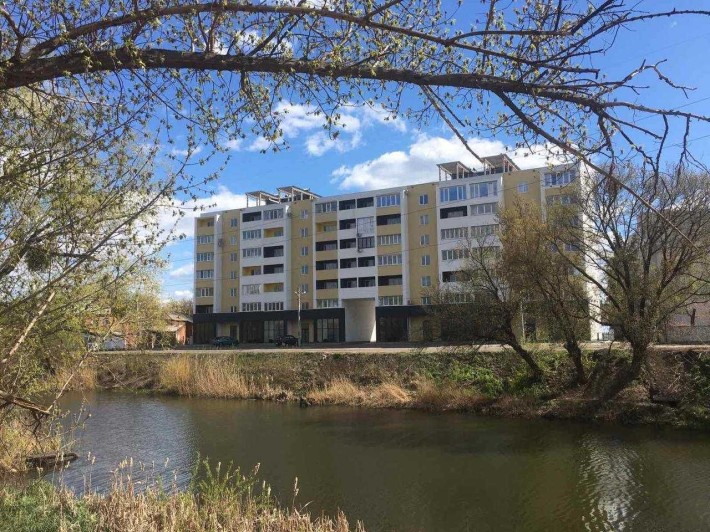 Продам 2к.кв,евроремонт,ЖК Речной квартал,ул.Франковская 10б,5\7пл.63м - фото 1