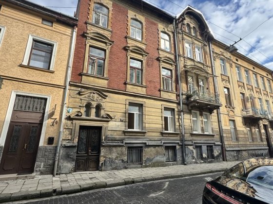 Продаж квартира Львів Ближній центр вул. Філатова Львів