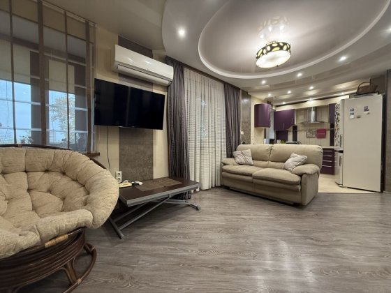 Продаю 2х к.кв. С автономным отоплением в Центре города. Николаев