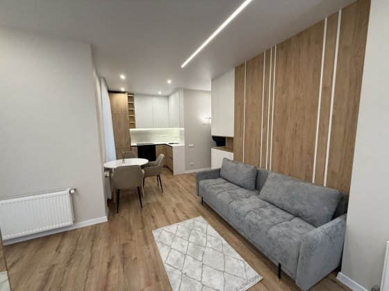 Продаю новую стильную 2-ку с новым ремонтом в центре Николаев