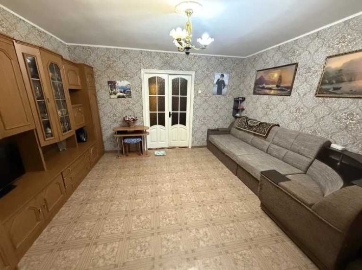 Продам двухкомнатную квартиру в Корабельном районе (р-н 48 школы) - фото 1