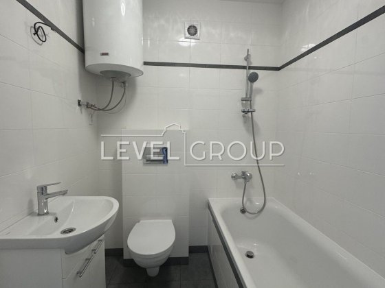 Продаж невеликої 2 кімнатної квартири, ЖК Київський маєток Софіївська Борщагівка