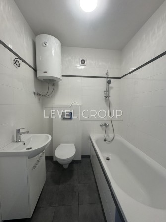 Продаж невеликої 2 кімнатної квартири, ЖК Київський маєток - фото 1