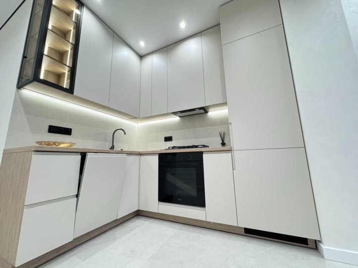 Продаж 1к. Квартири, Sofia Residence !Вид на Фонтан!! Ідеальна!! - фото 1