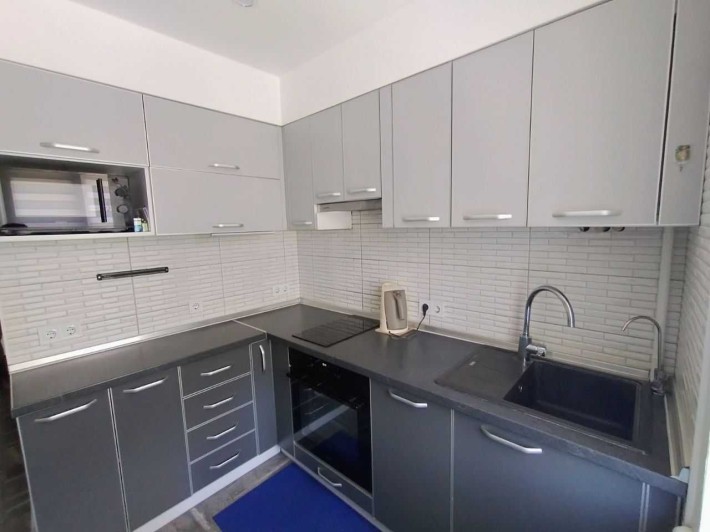 Продается 2-х к квартира с ремонтом на Б. Центральном в кирпичном доме - фото 1