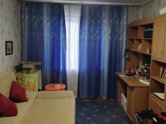 Продам трехкомнатную квартиру в Корабельном районе (р-н 54 школы) Николаев