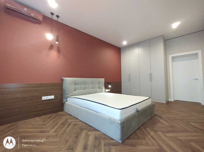 Продажа 2х-комнатной квартиры. Проспект Соборный. ЛЮКС - фото 1