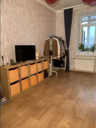 Продається 2-о кімнатна квартира вул. НЕЗАЛЕЖНОЇ УКРАЇНИ 4/4 - фото 1