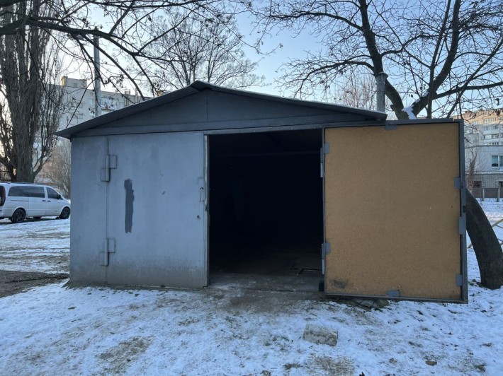 Оренда гаража в районі Макдоналдса - фото 1