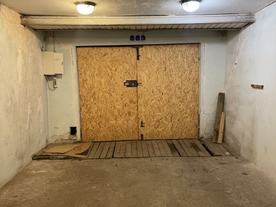 Сдам капитальный гараж  ГСК. Космос-1 Днепр