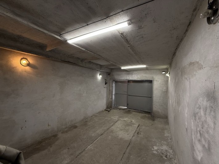 Гараж капітальний ГК«Салют» Интерпайп майстерня, склад - фото 1