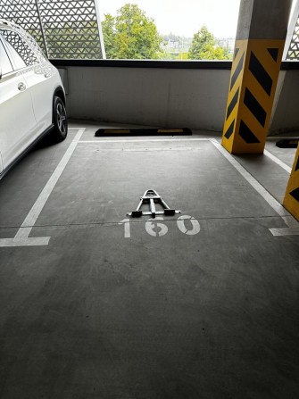 Сдам в аренду парко місце у ЖК Manhattan City - фото 1