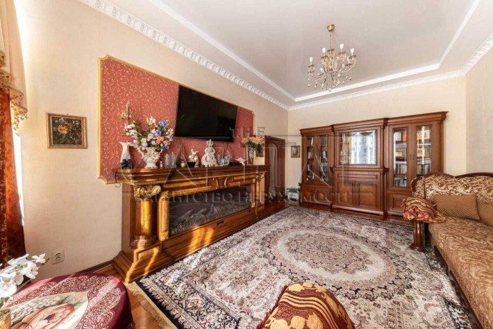 Продаж 5к квартири, вул. Вільямса Академіка, Голосіївський р-н - фото 1