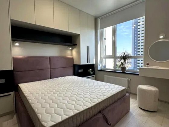 Світла та Затишна 1-к квартира ЖК Метрополія 2! м. Вирлиця 3 хв пішки Киев