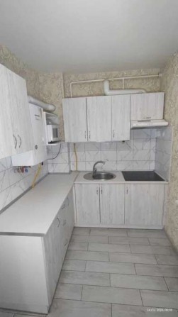 Продаж 1-к квартири вул. Радистів 30 - фото 1
