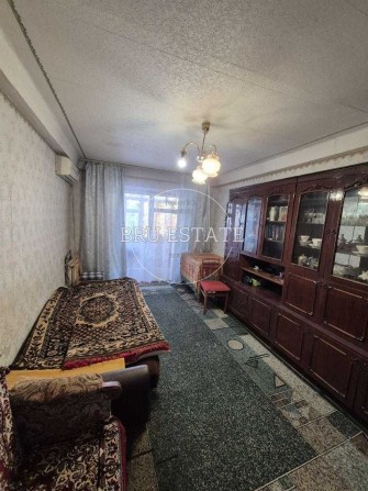 Продам без % велику 3к кв на середньому поверсі на вул Миколайчука 13 - фото 1