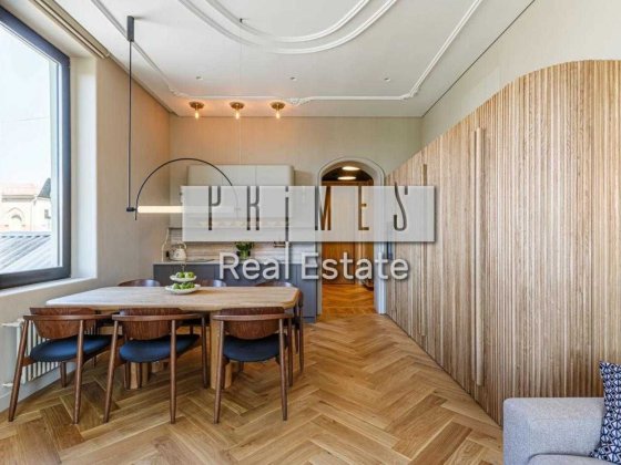 Продаж 2к квартири, вул. Інститутська, 13А, Печерськ Киев