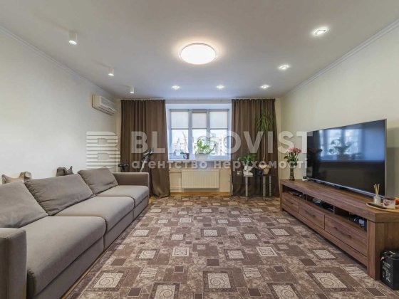 Рональда Рейгана вул., 34/51 Киев