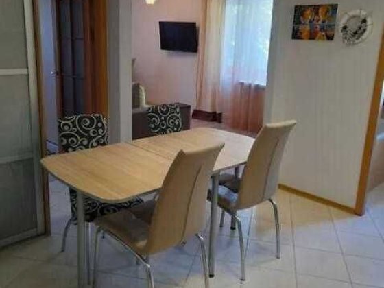 Продаж 2к квартири вул. Костанайська 2 Киев