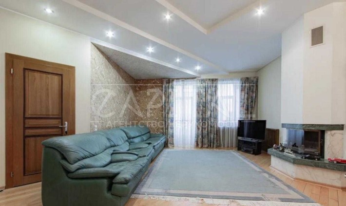 Продажа квартиры, ул. Дарвина,Печерский р-н - фото 1