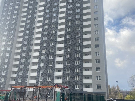 77м єоселя жк Десеянський Троєщина електротехнічна 43 Київ