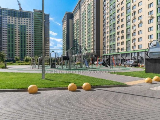 Продажа квартиры ул. Максима Михаила, 32Б  ЖК Лико Град Перфект Таун Киев