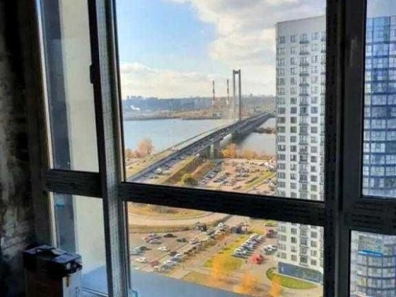 Продаж унікальної видової на Дніпро  Зарічна  Славутич Киев