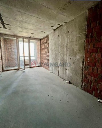 Славутич Зарічний Севен 2-х кім квартира 7поверх - фото 1