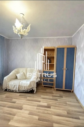 Продаж 2к.к по вул Вишняківська  8А - фото 1