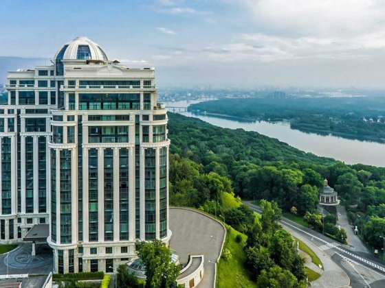 Продам 3-к(193м2) з видом на Дніпро в Даймонд-хилл,вул.Мазепи 11б Київ