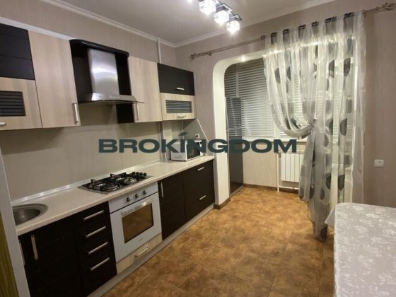 Продаж 1к квартири Пр-т Романа Шухевича Киев