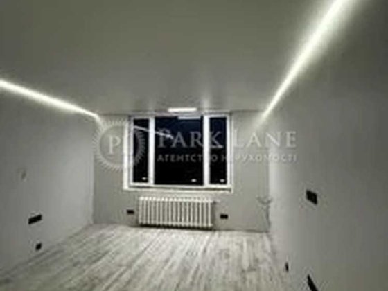 Продаж вул Олени Пчілки 2 метро Позняки  Григоренка Киев