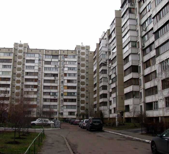 Продаж 3/4 частки 3-кімнатної квартири, метро Позняки, вул. Гмирі, 5А - фото 1