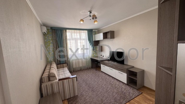 Продаж 1-кімнатної квартири по вул. Калнишевського, 7 Оболонь - фото 1