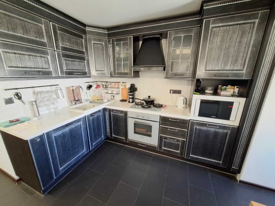 Продам квартиру вулиця Анны Ахматовой 7/15.Дарницкий р-н. Київ