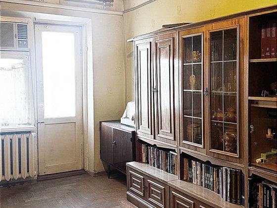 продам ВІЛЬНУ 2к квартиру, зуп. пл. Фестивальна Запоріжжя