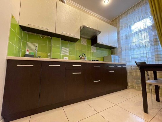 Продається дуже затишна 2кк,в самому центрі,на вул Маріупольській! Николаев