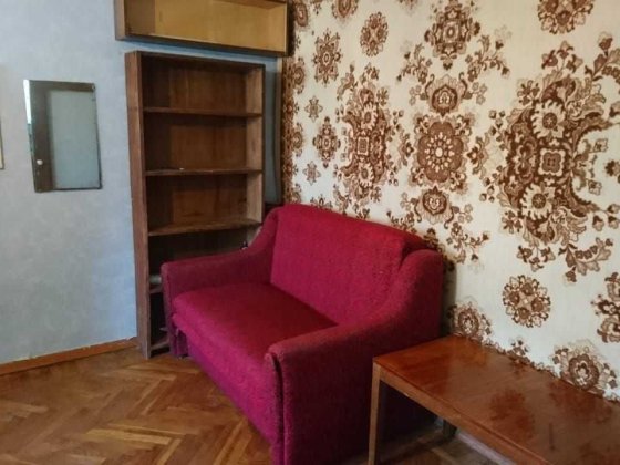 В продаже 2 к кв метро Армейская средний этаж Харків