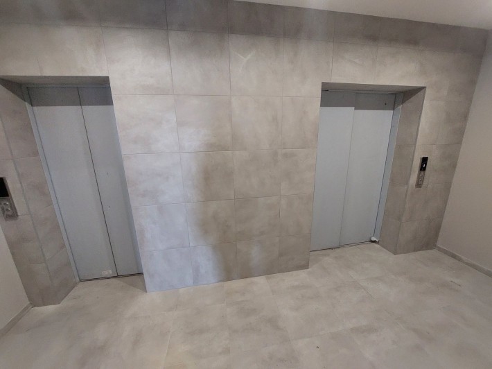 Продам 2-х комнатную квартиру в новом сданном доме. - фото 1