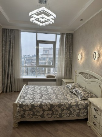 Продаётся квартира ЖК 9 Жемчужина Французский бульвар - фото 1